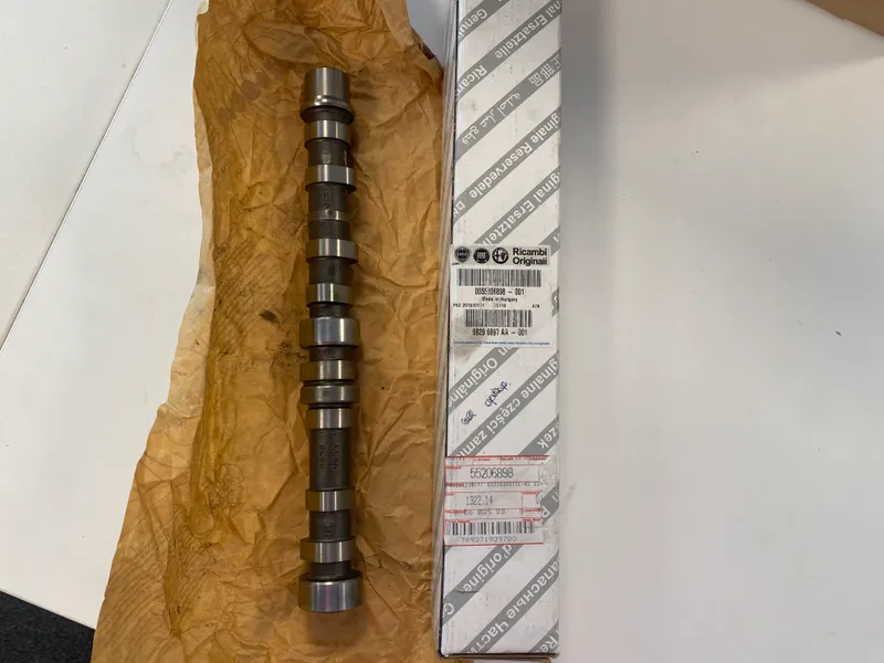 nokkenas / camshaft FIAT 2