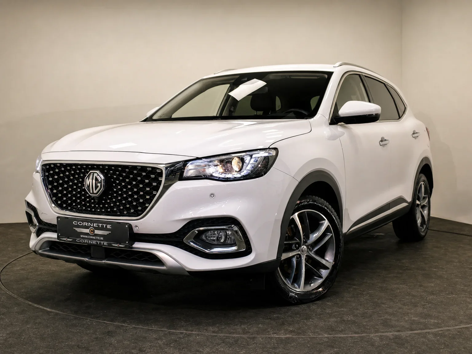2022 MG EHS