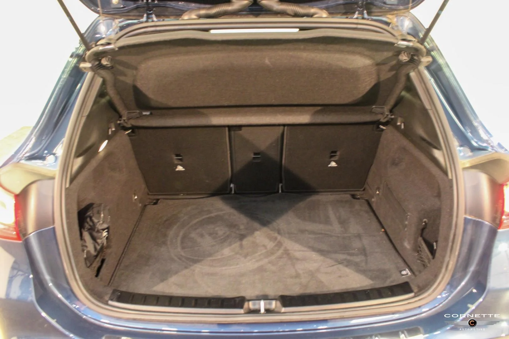 Mercedes-Benz GLA 250 - 16