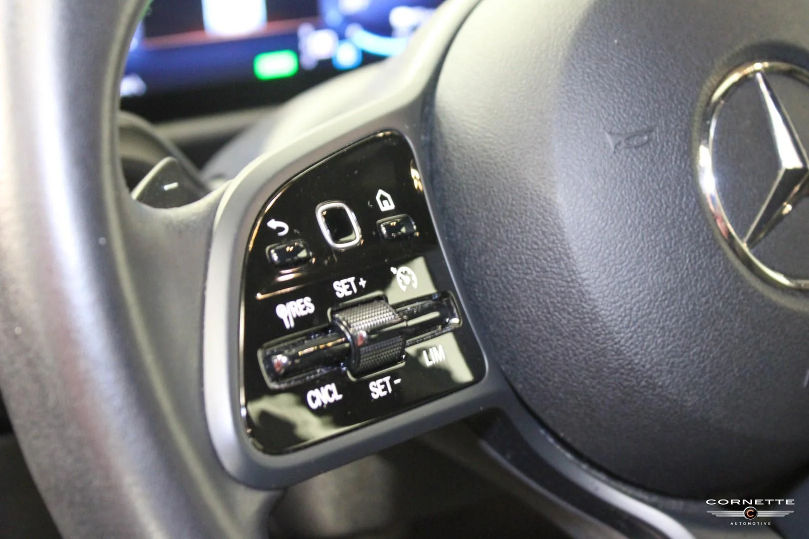 Mercedes-Benz GLA 250 - 17