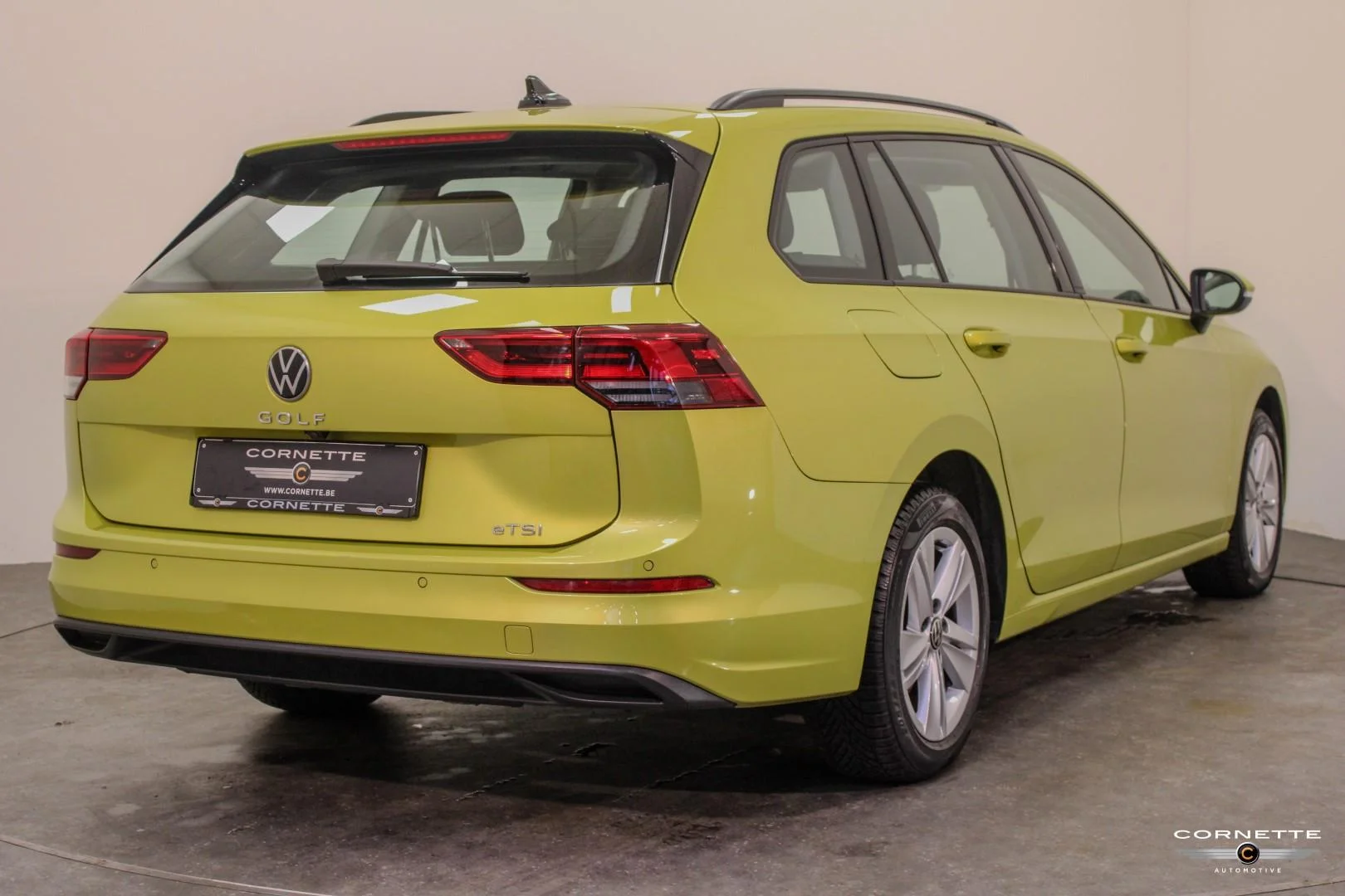 Volkswagen Golf Variant - 17
