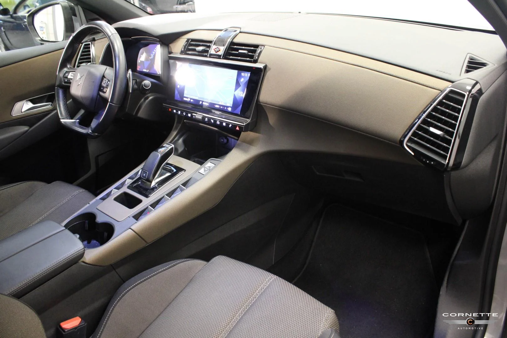 DS Automobiles DS 7 Crossback - 19