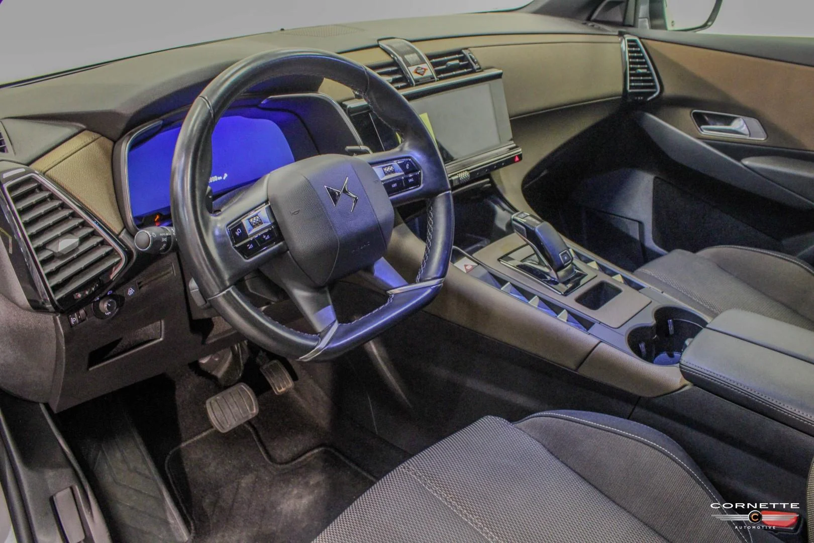 DS Automobiles DS 7 Crossback - 12