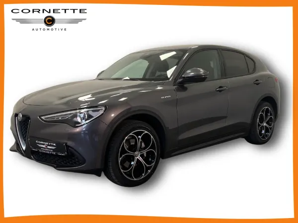 Alfa Romeo Stelvio - 1
