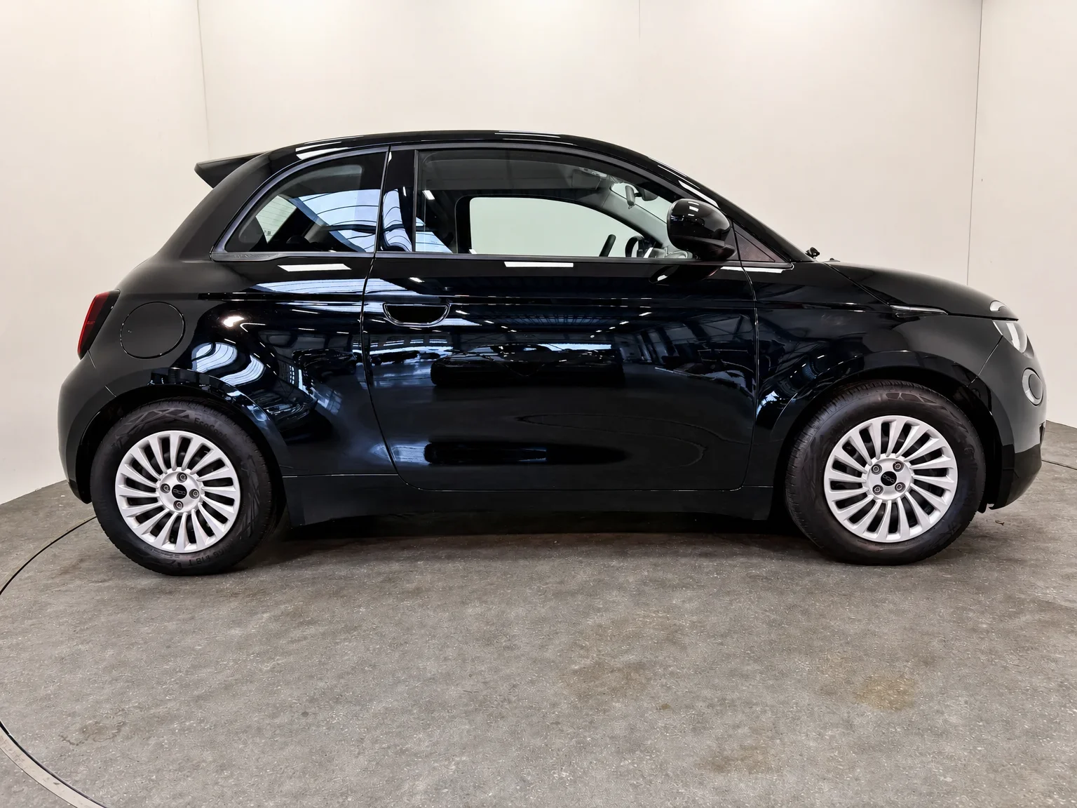 Fiat 500e - 9