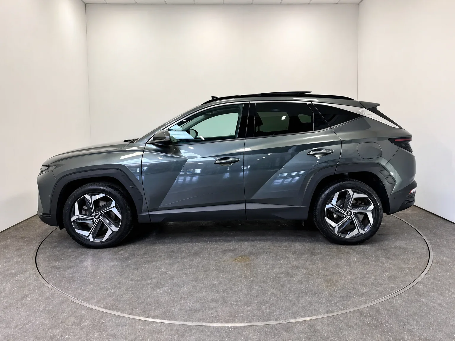 Hyundai Tucson - 4