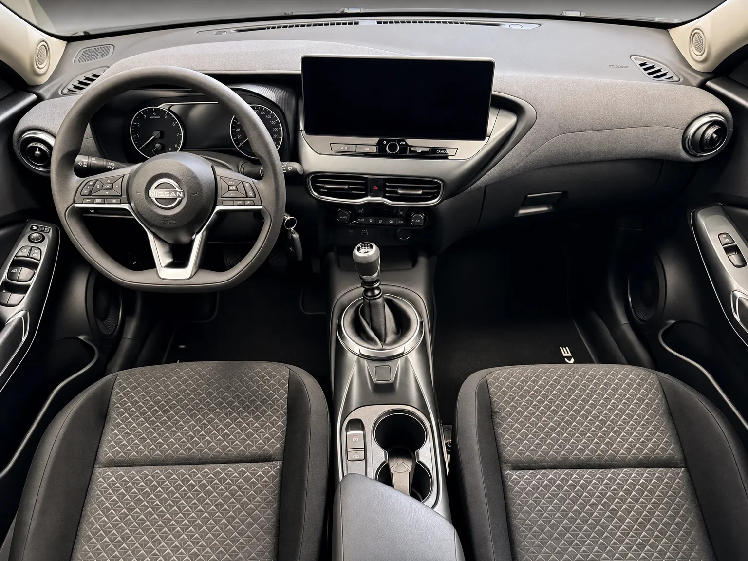 Nissan Juke - 12