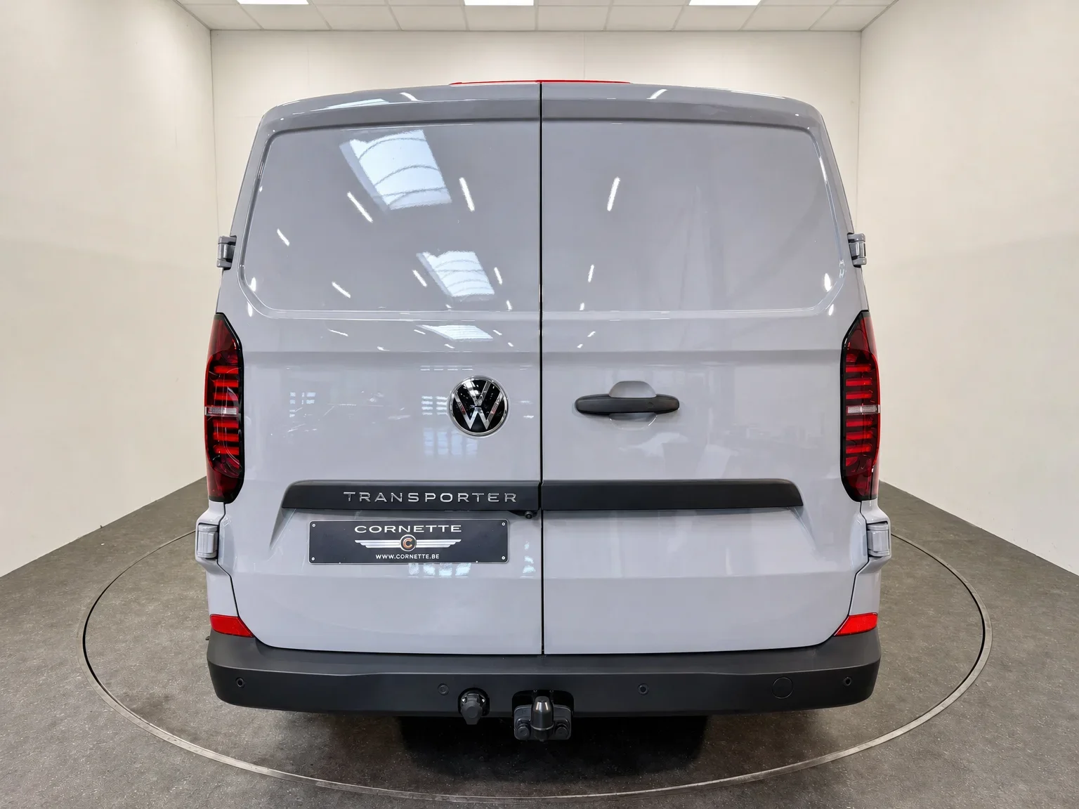 Volkswagen T7 Transporter - 8