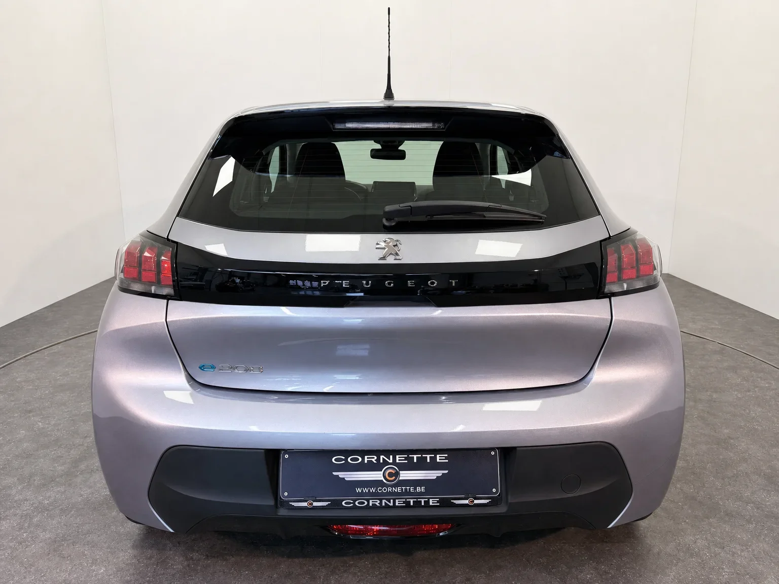 Peugeot e-208 - 6