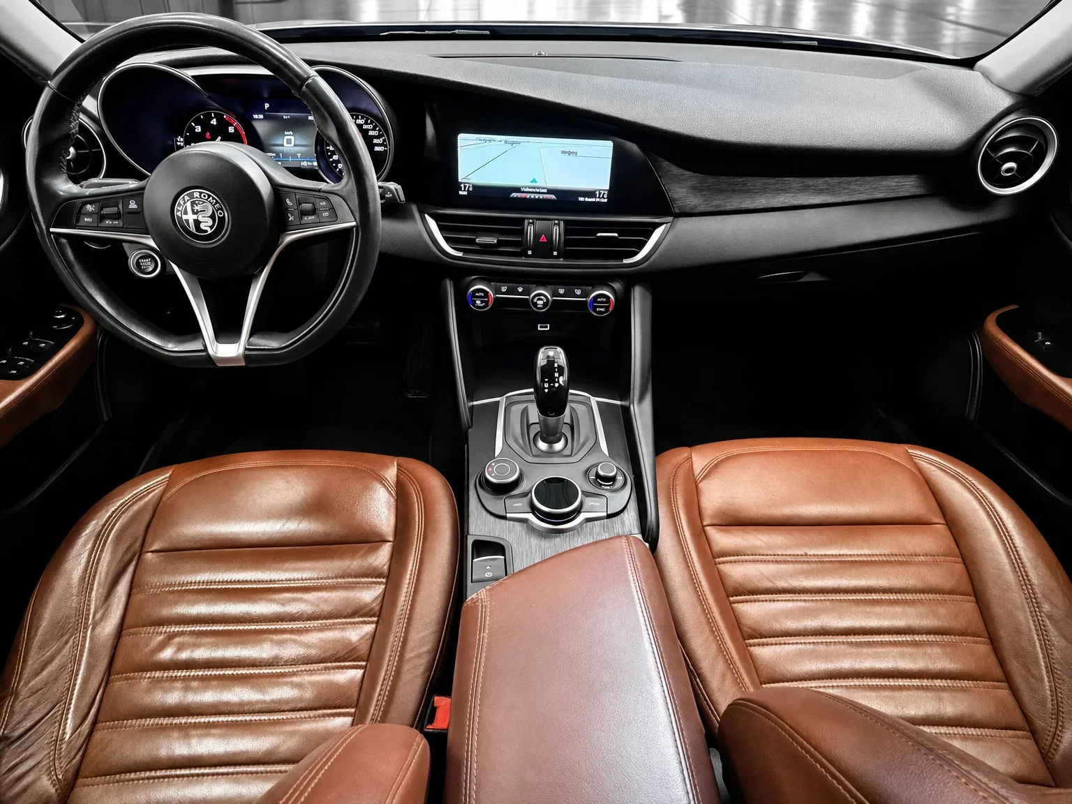 Alfa Romeo Giulia - 12