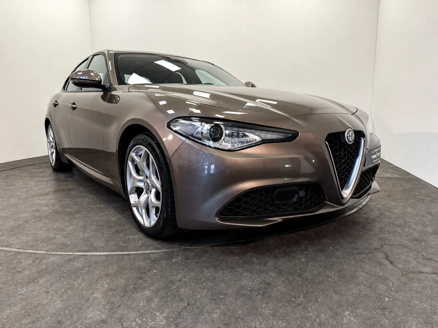 Alfa Romeo Giulia - 10