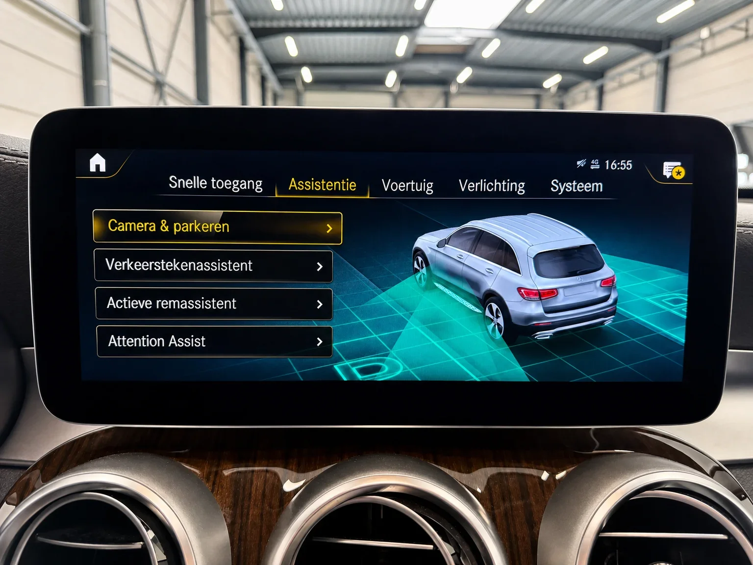 Mercedes-Benz GLC 300 - 19