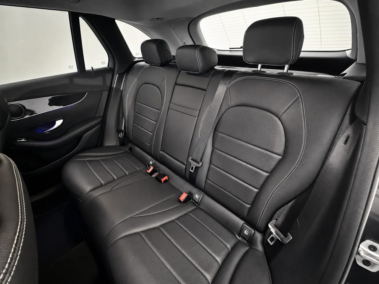 Mercedes-Benz GLC 300 - 20