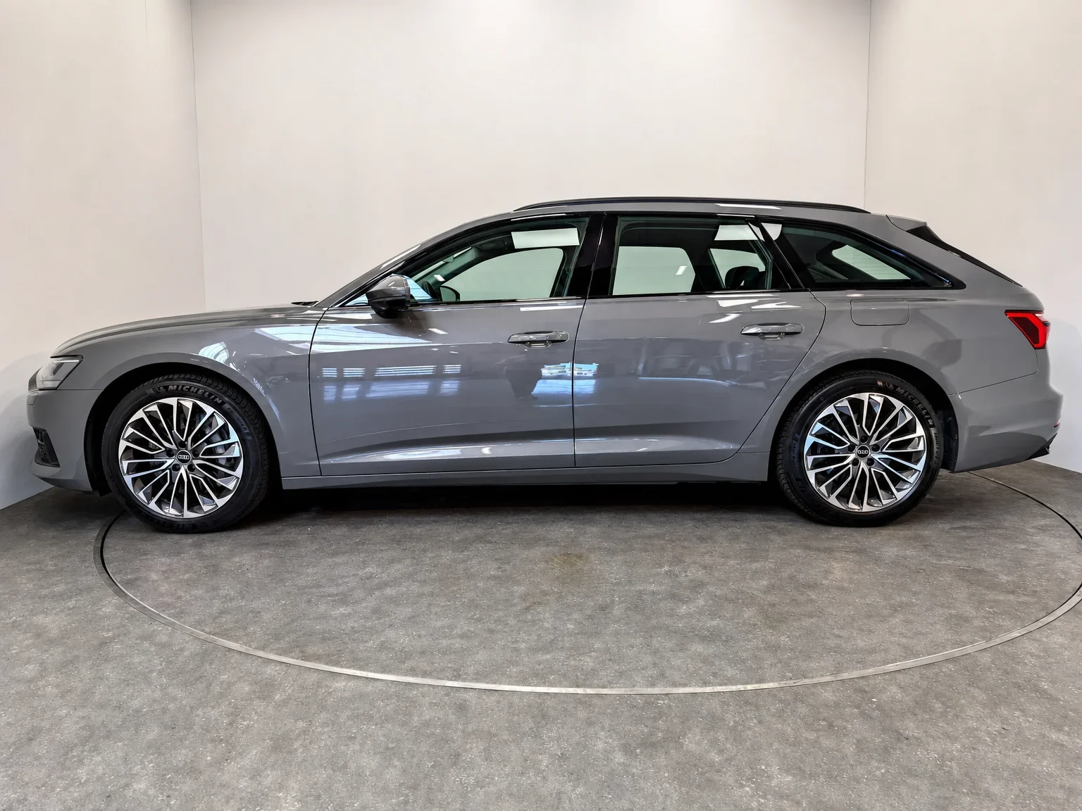Audi A6 - 2
