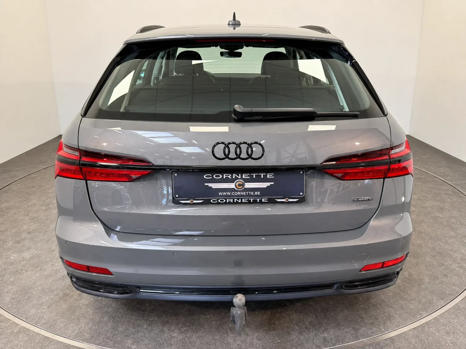 Audi A6 - 6
