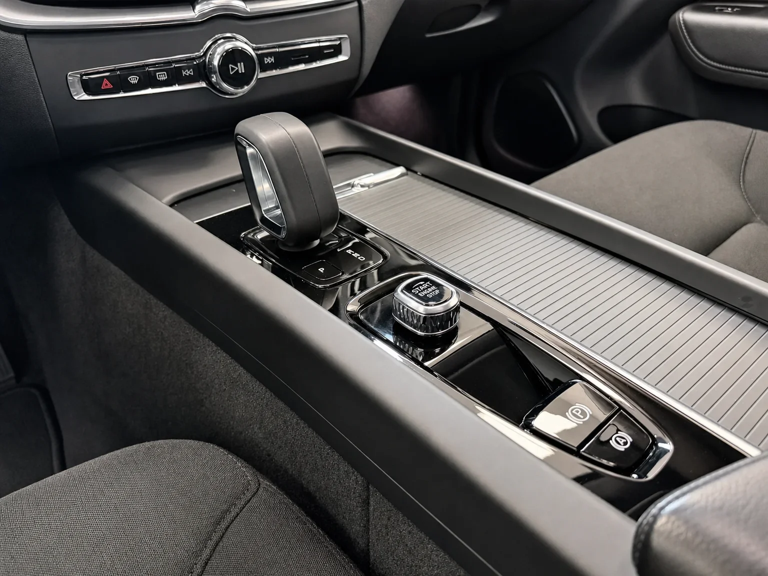 Volvo XC60 - 15