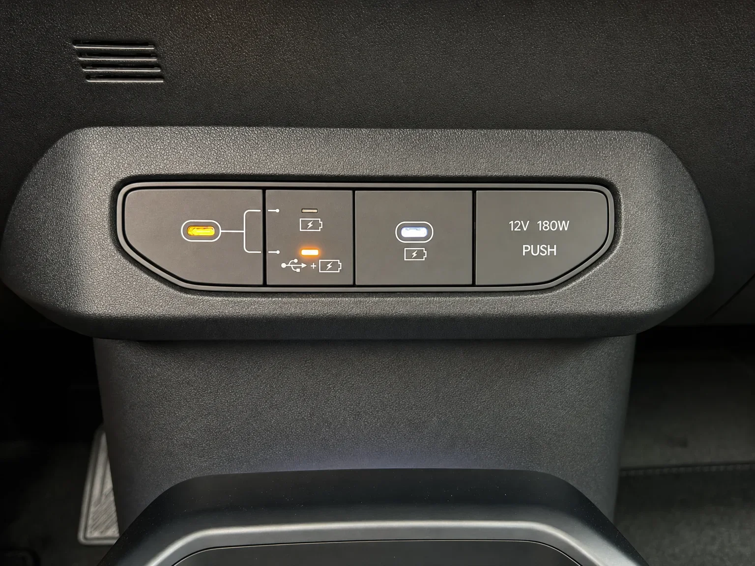 Kia EV4 - 22