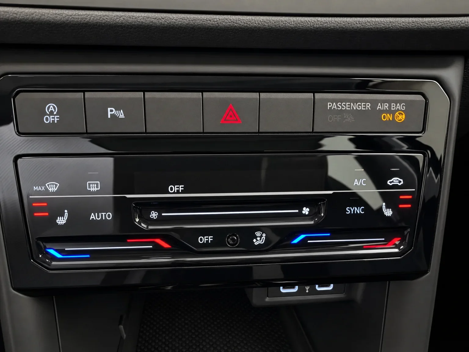 Volkswagen T-Cross - 11