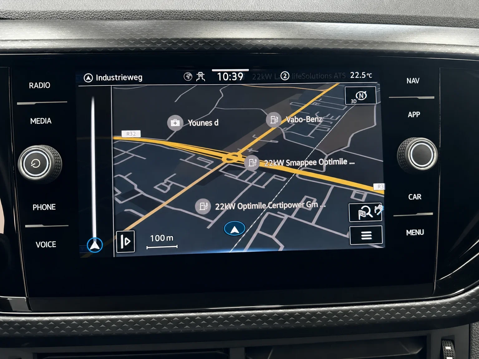 Volkswagen T-Cross - 12