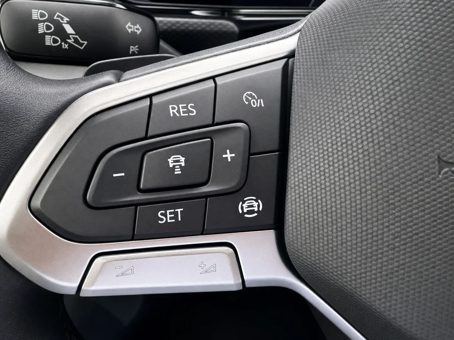 Volkswagen T-Cross - 16