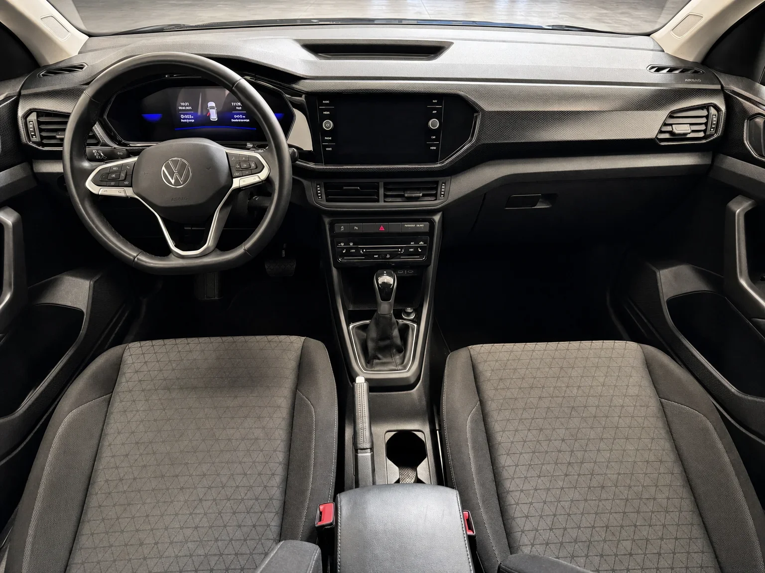 Volkswagen T-Cross - 8