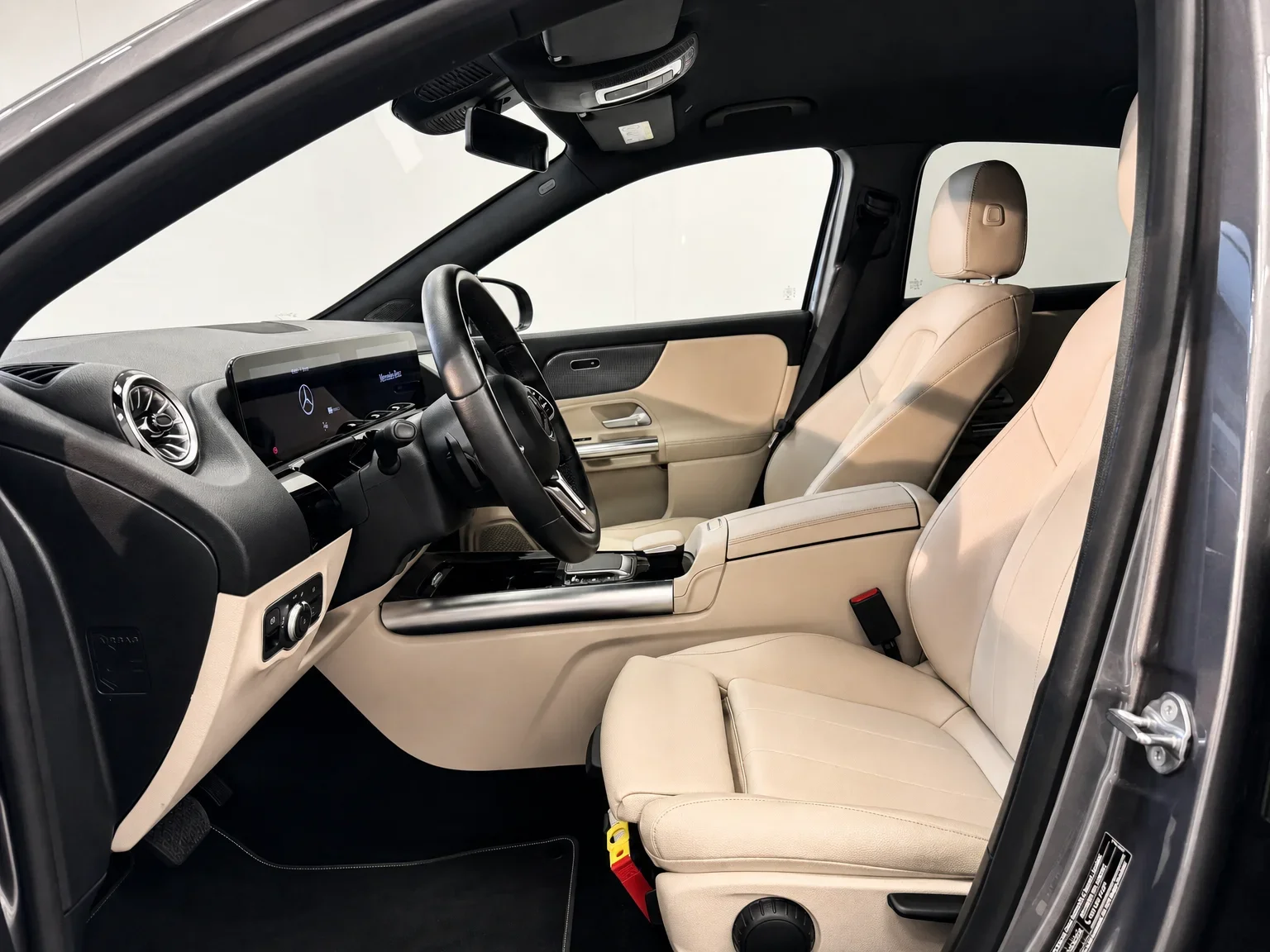 Mercedes-Benz GLA 250 - 14