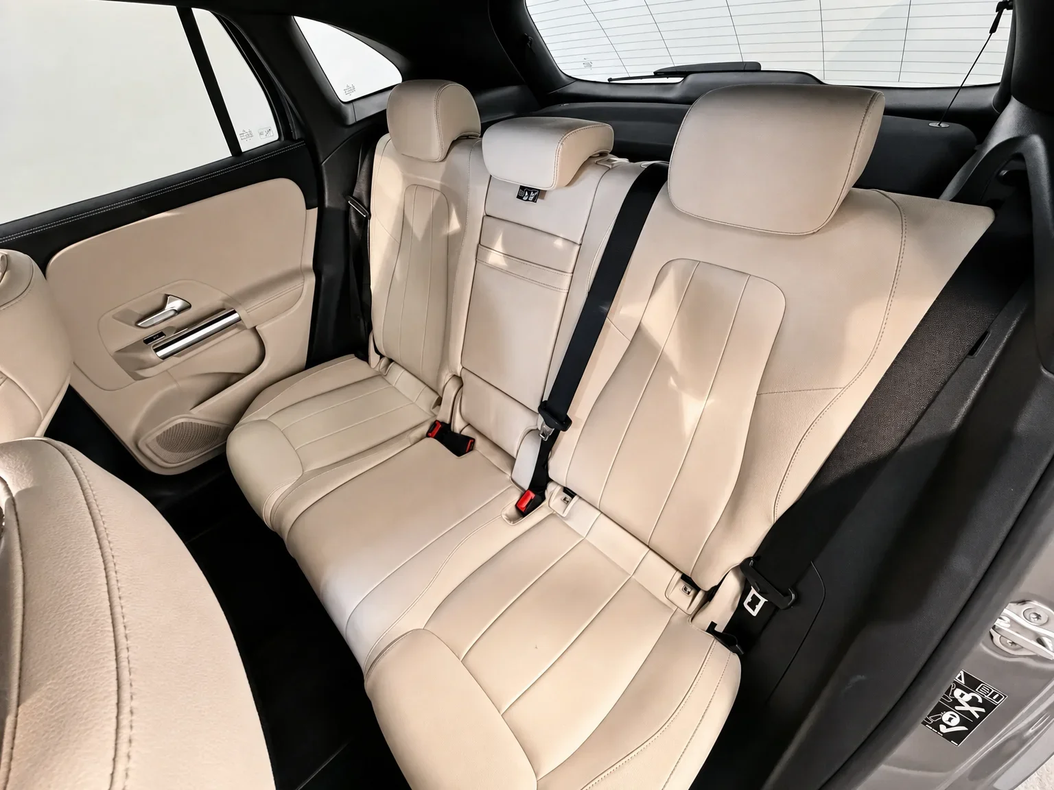 Mercedes-Benz GLA 250 - 15