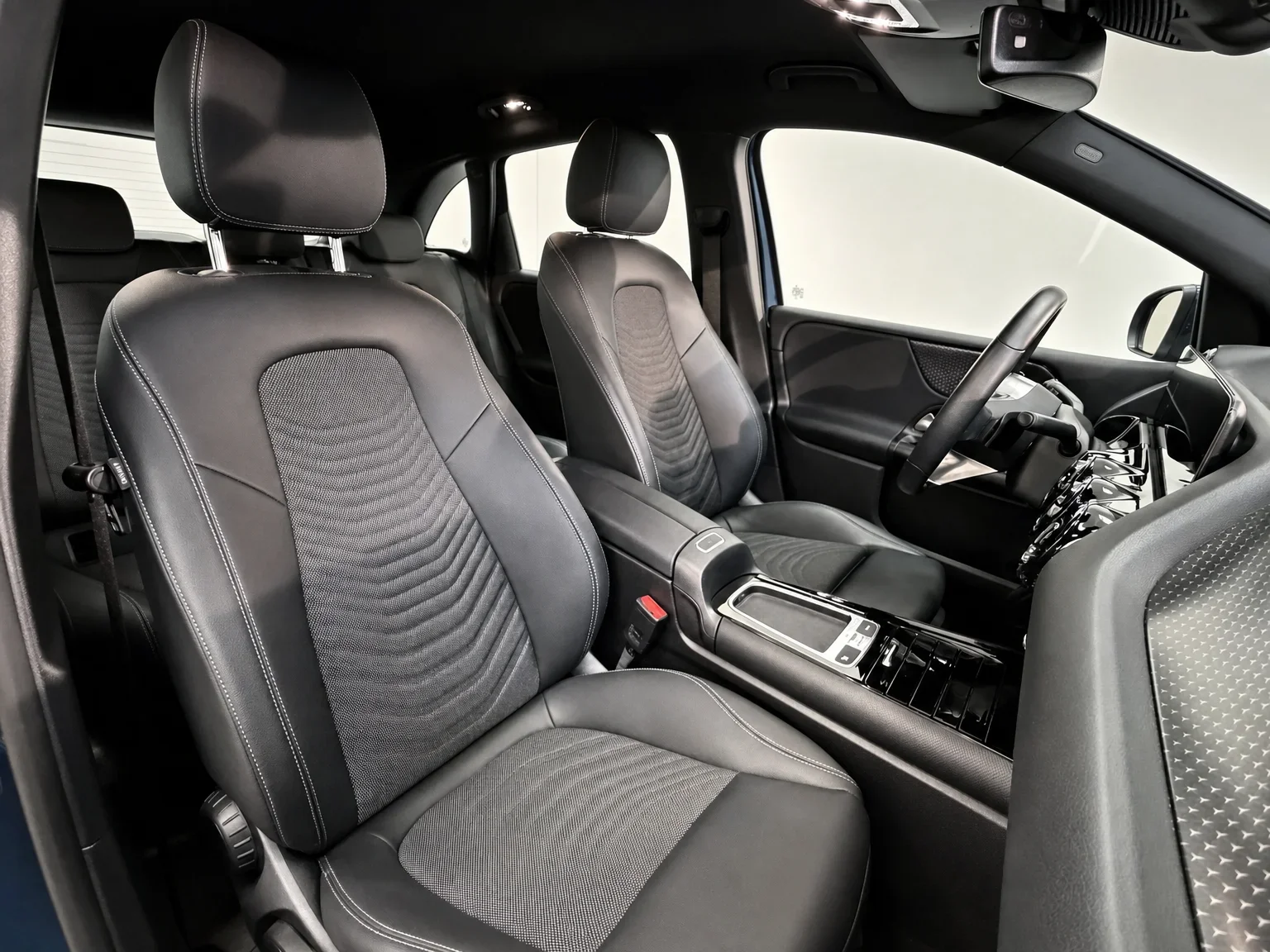 Mercedes-Benz B 250 - 23