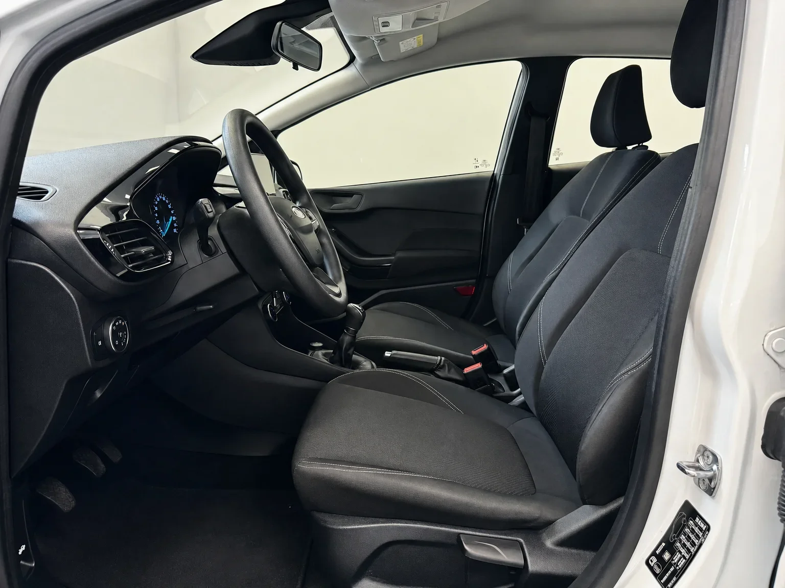 Ford Fiesta - 14