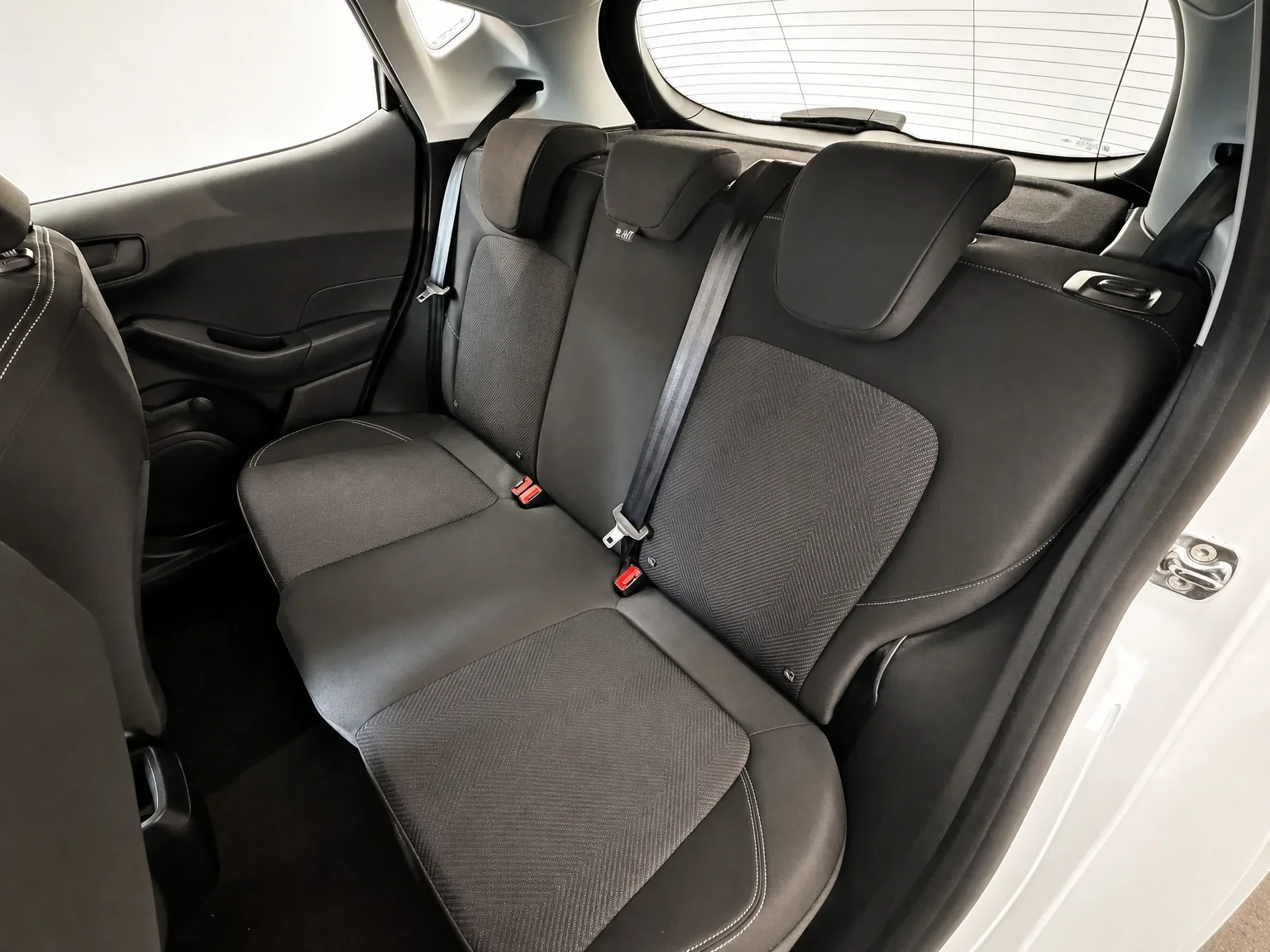 Ford Fiesta - 15
