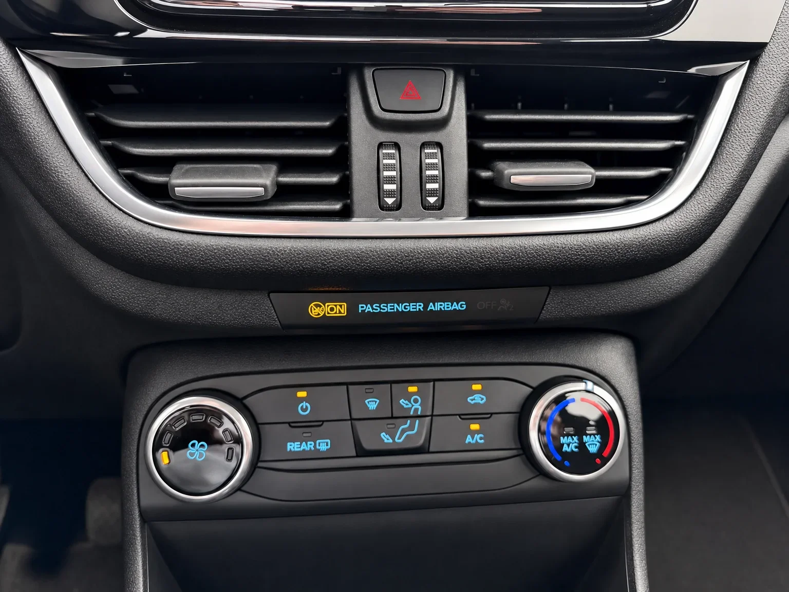 Ford Fiesta - 18