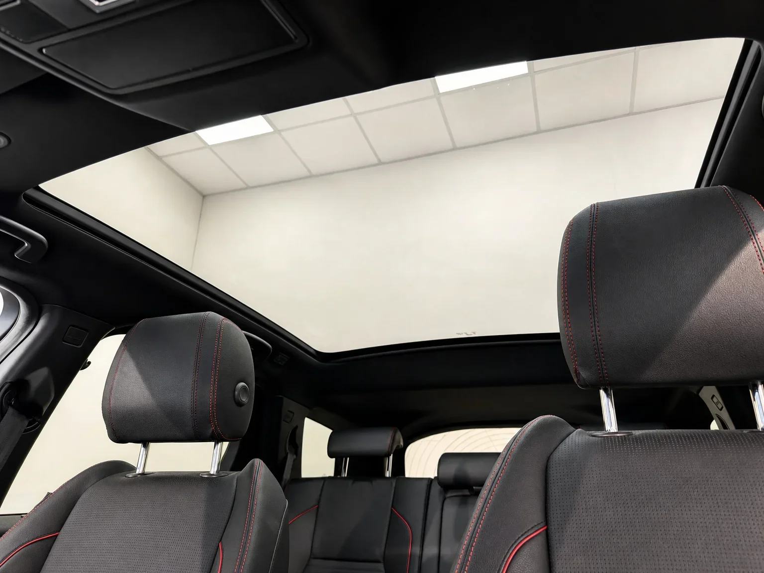 Land Rover Discovery Sport - 14