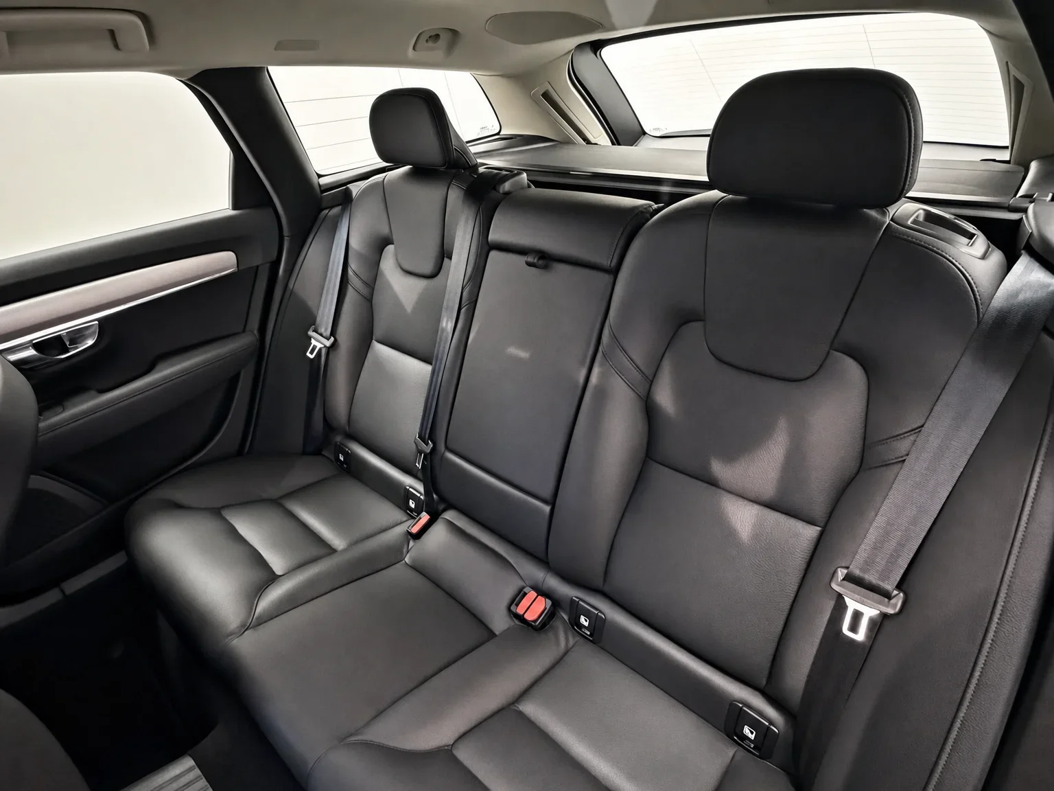 Volvo V90 - 19