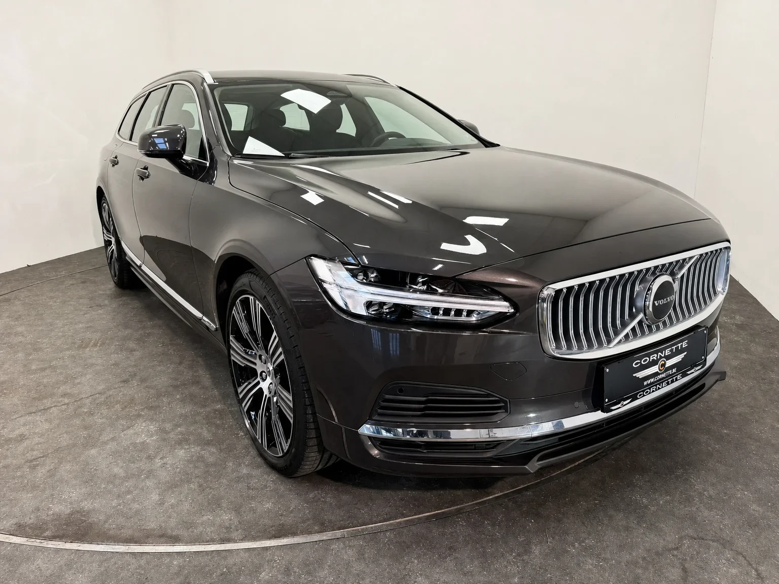 Volvo V90 - 10