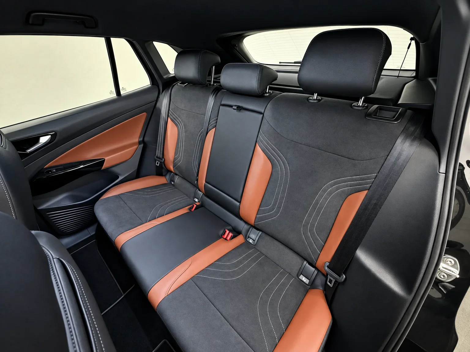Volkswagen ID.4 - 17