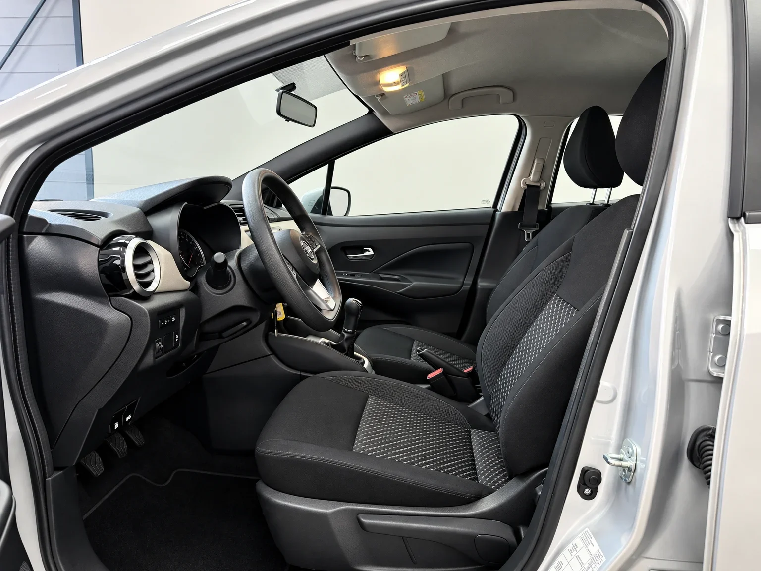 Nissan Micra - 14