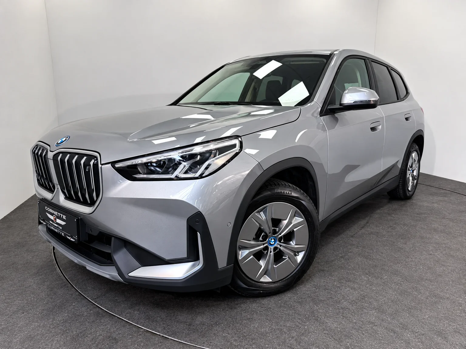 2023 BMW iX1