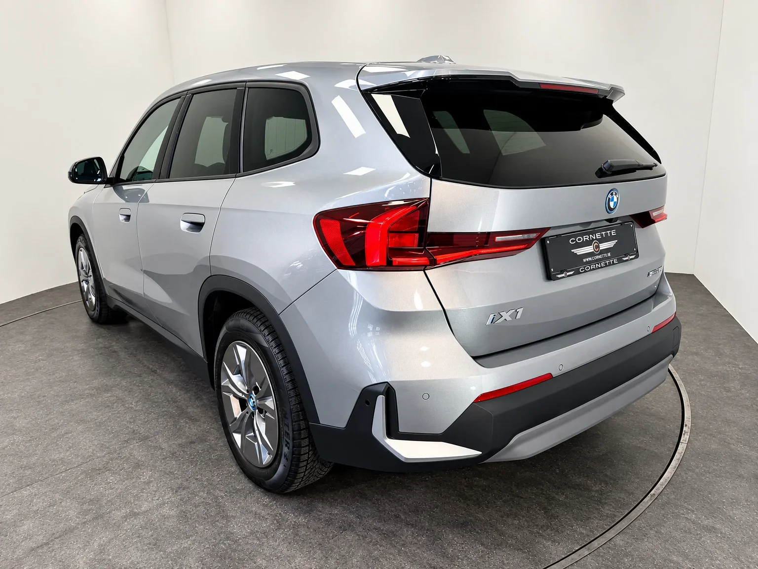 BMW iX1 - 5