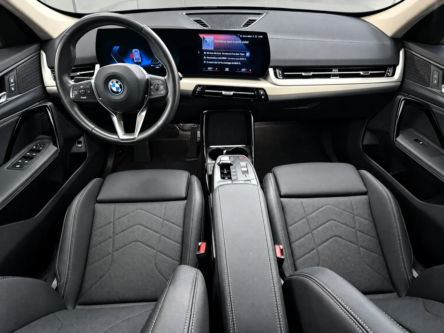 BMW iX1 - 10