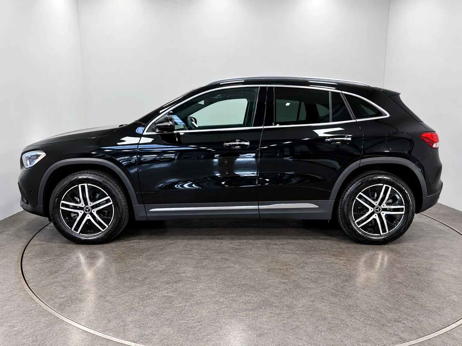 Mercedes-Benz GLA 250 - 2