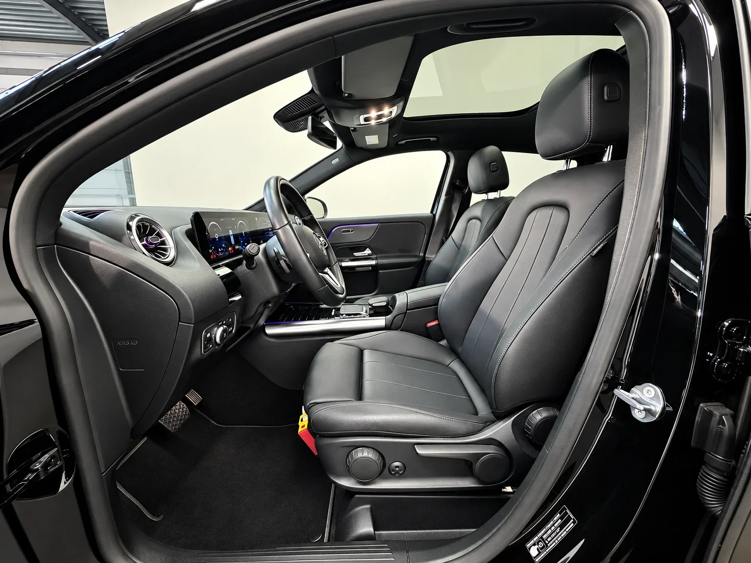 Mercedes-Benz GLA 250 - 12