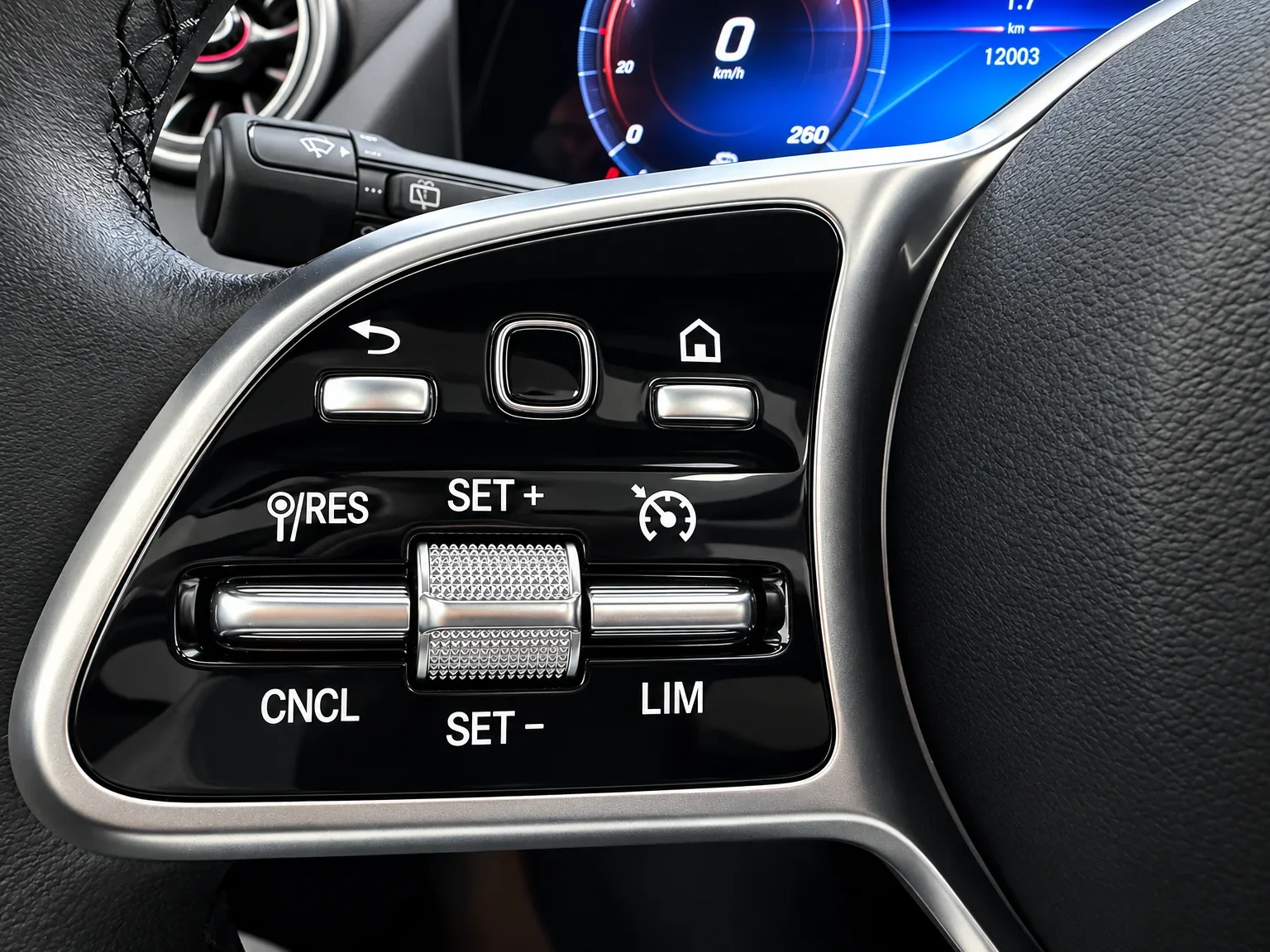 Mercedes-Benz GLA 250 - 22