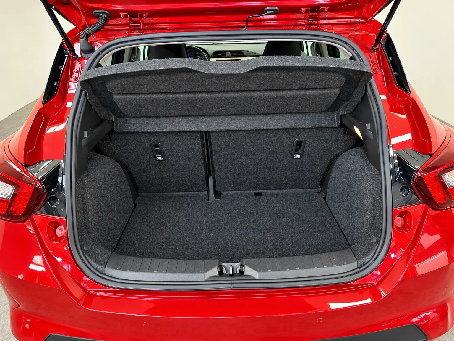 Nissan Micra - 7