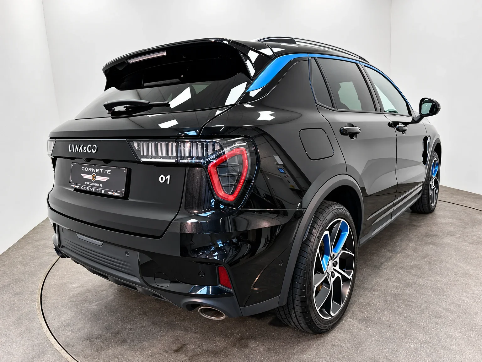 Lynk & Co 01 - 4