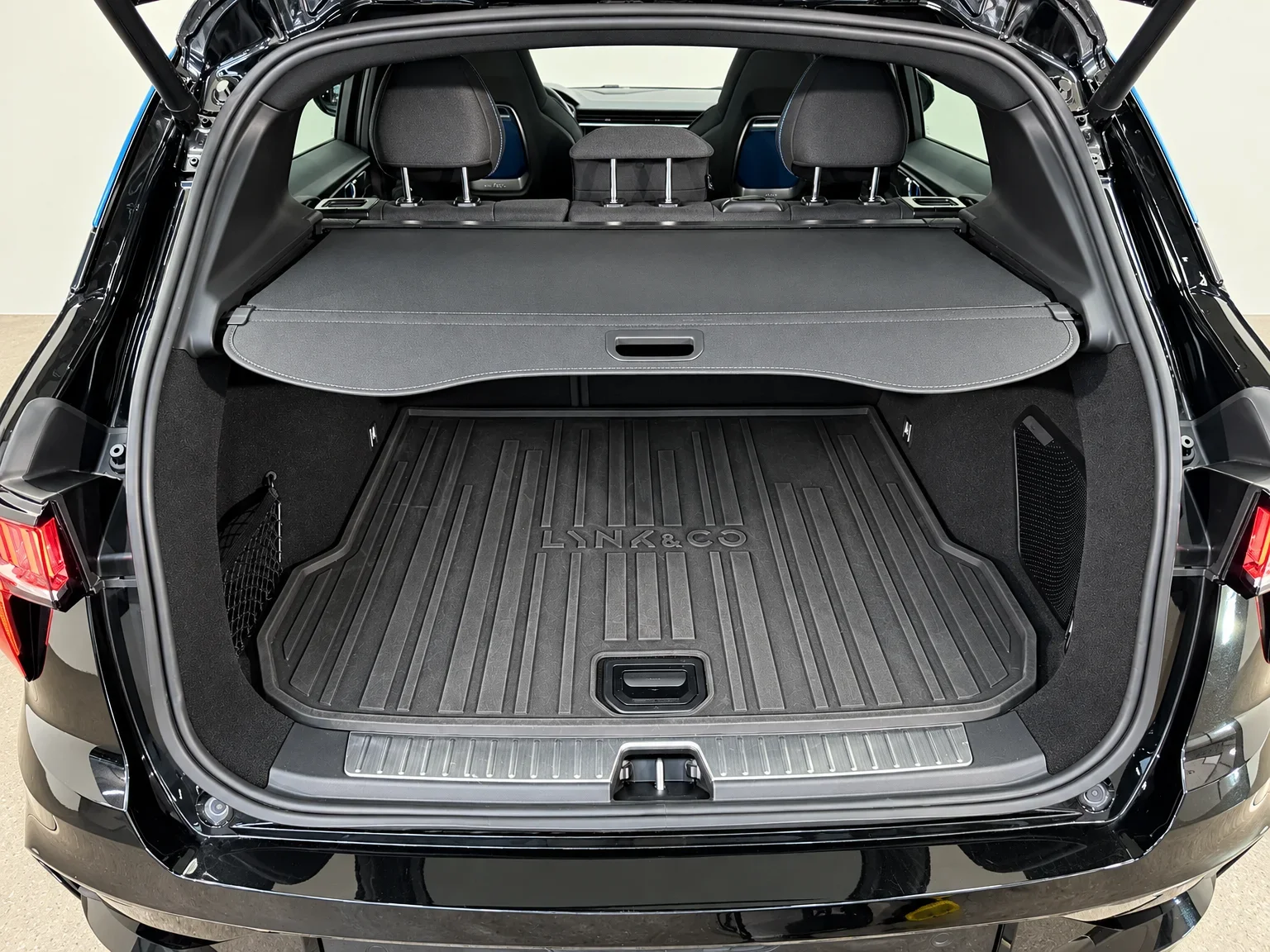 Lynk & Co 01 - 6