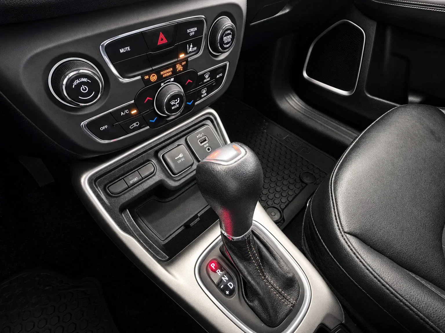 Jeep Compass - 16