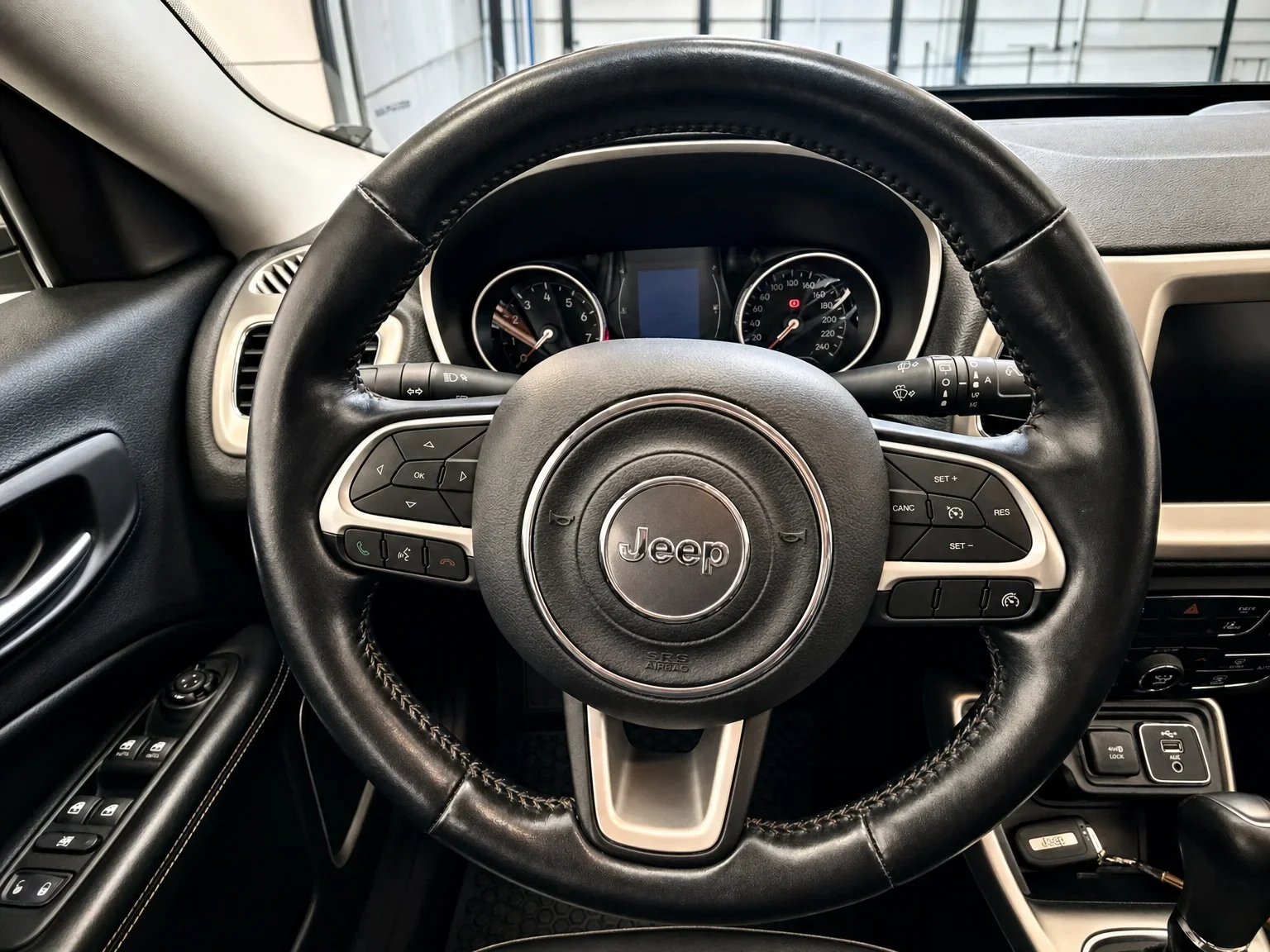 Jeep Compass - 19
