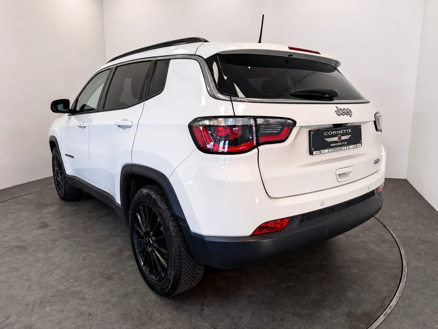 Jeep Compass - 4