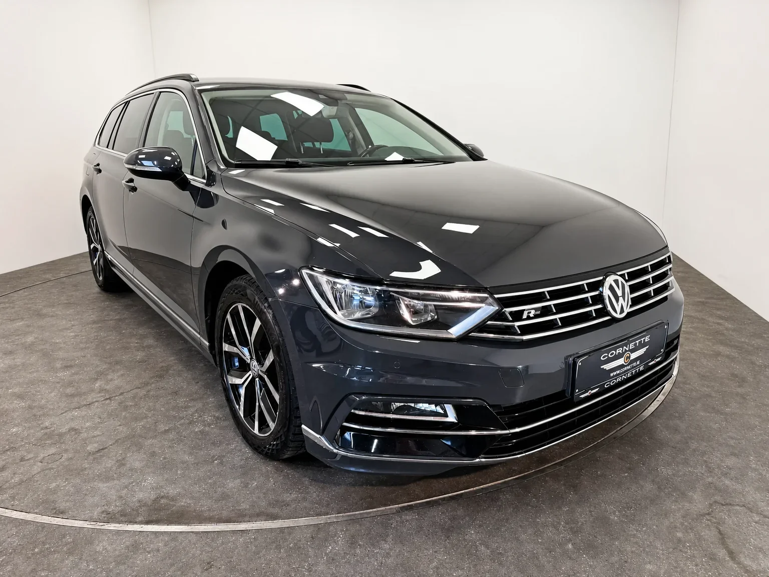 Volkswagen Passat Variant - 9