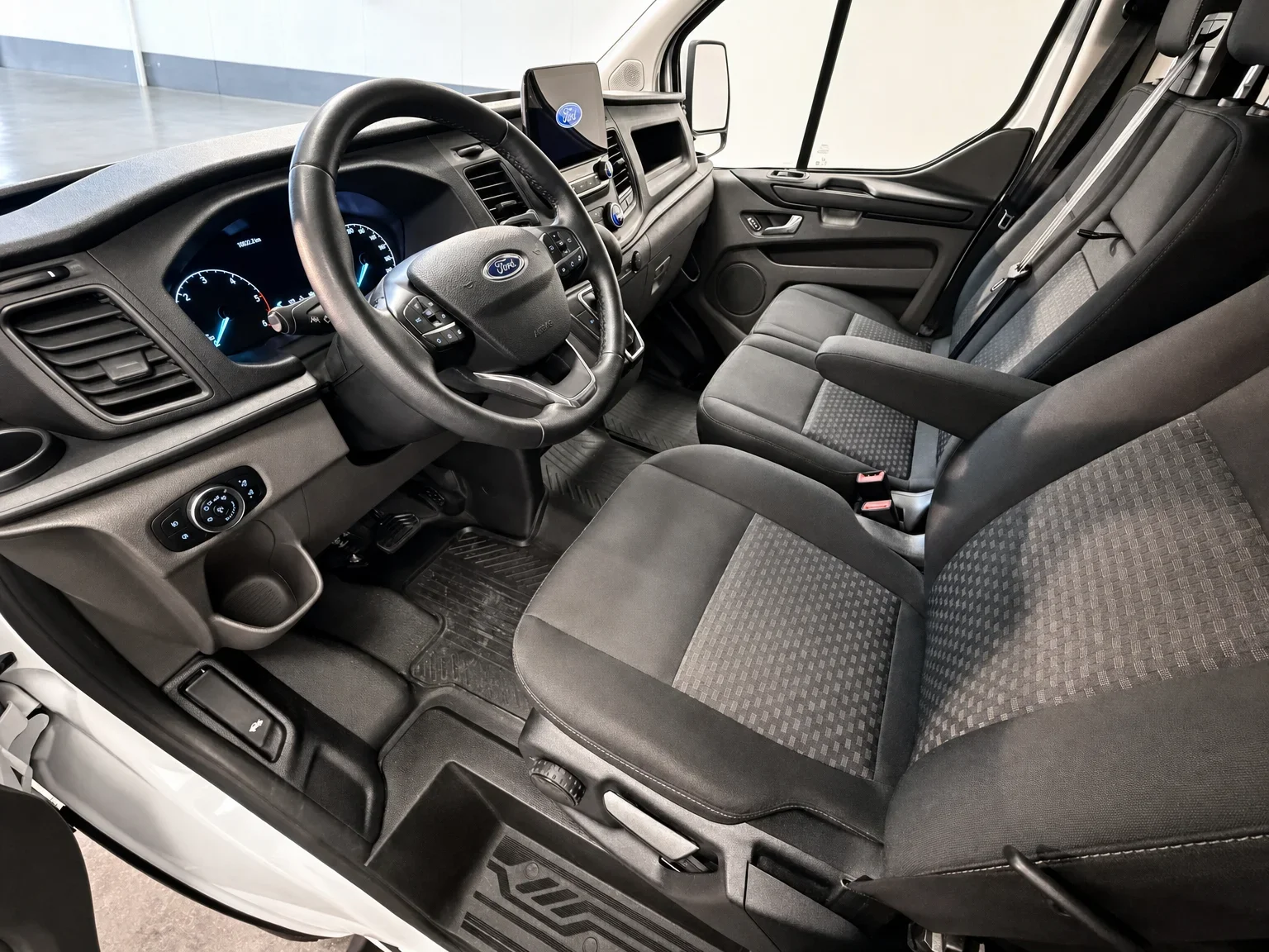Ford Transit Custom - 15